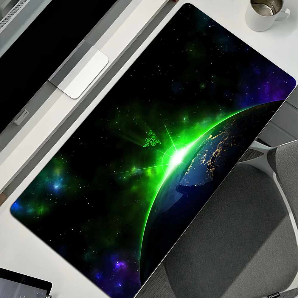 RazerRazer Mouse Comics Pad 90 - Keyboard Mouse Bundle Gaming review and price